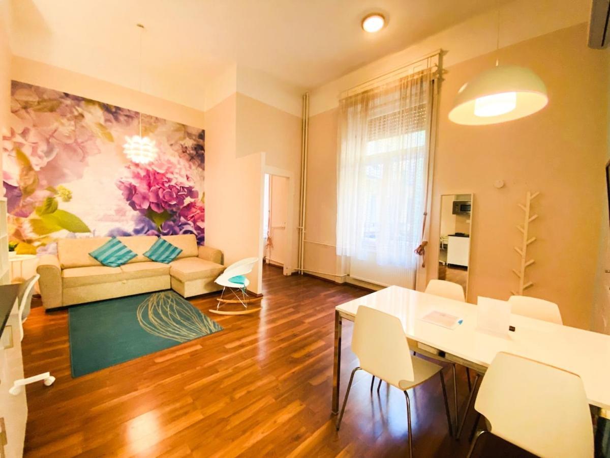 Apartament Stylish 1br - Flora's House *
