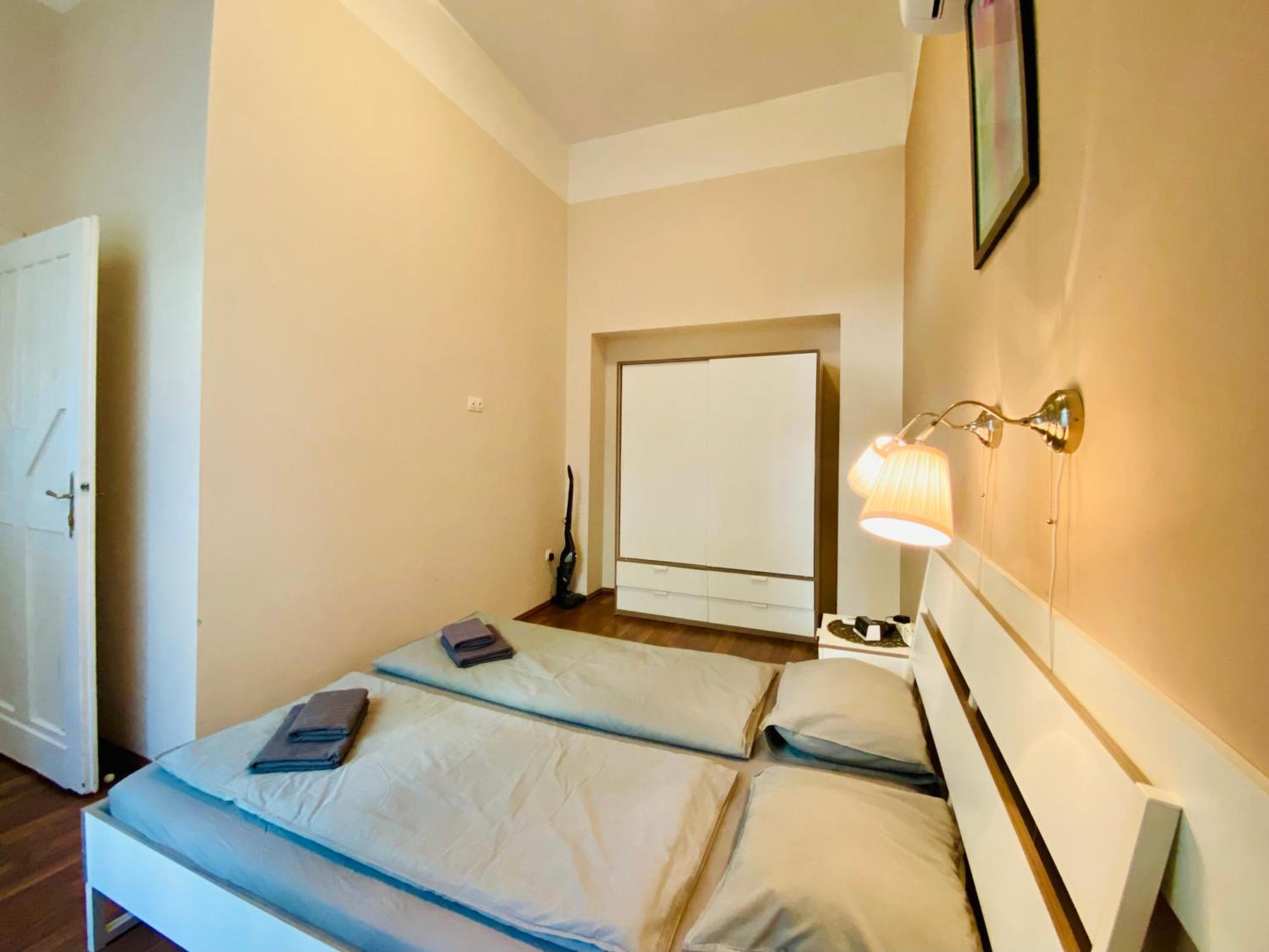 Apartmán Stylish 1br - Flora's House